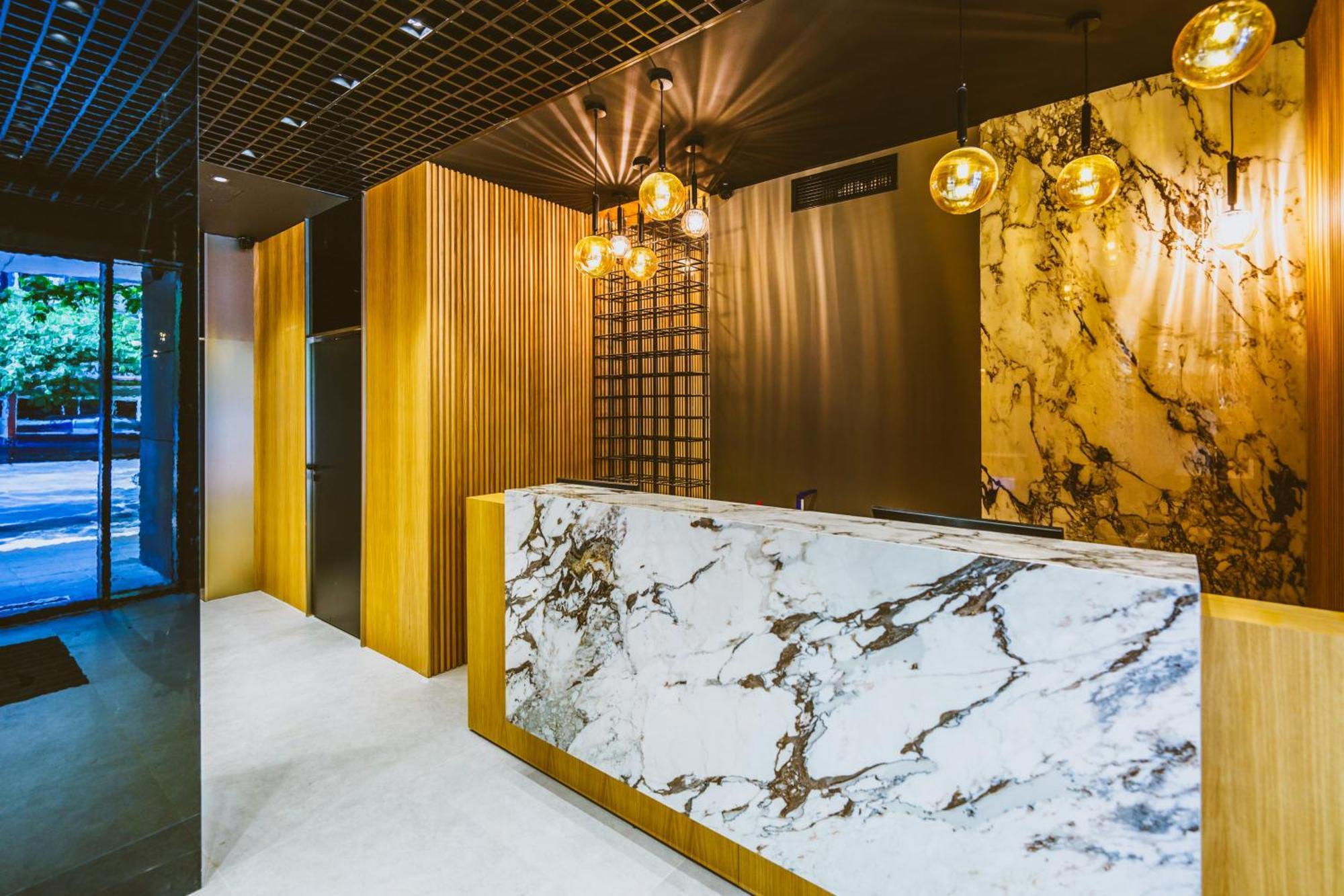 B1 Downtown Hotel Sofia Bagian luar foto