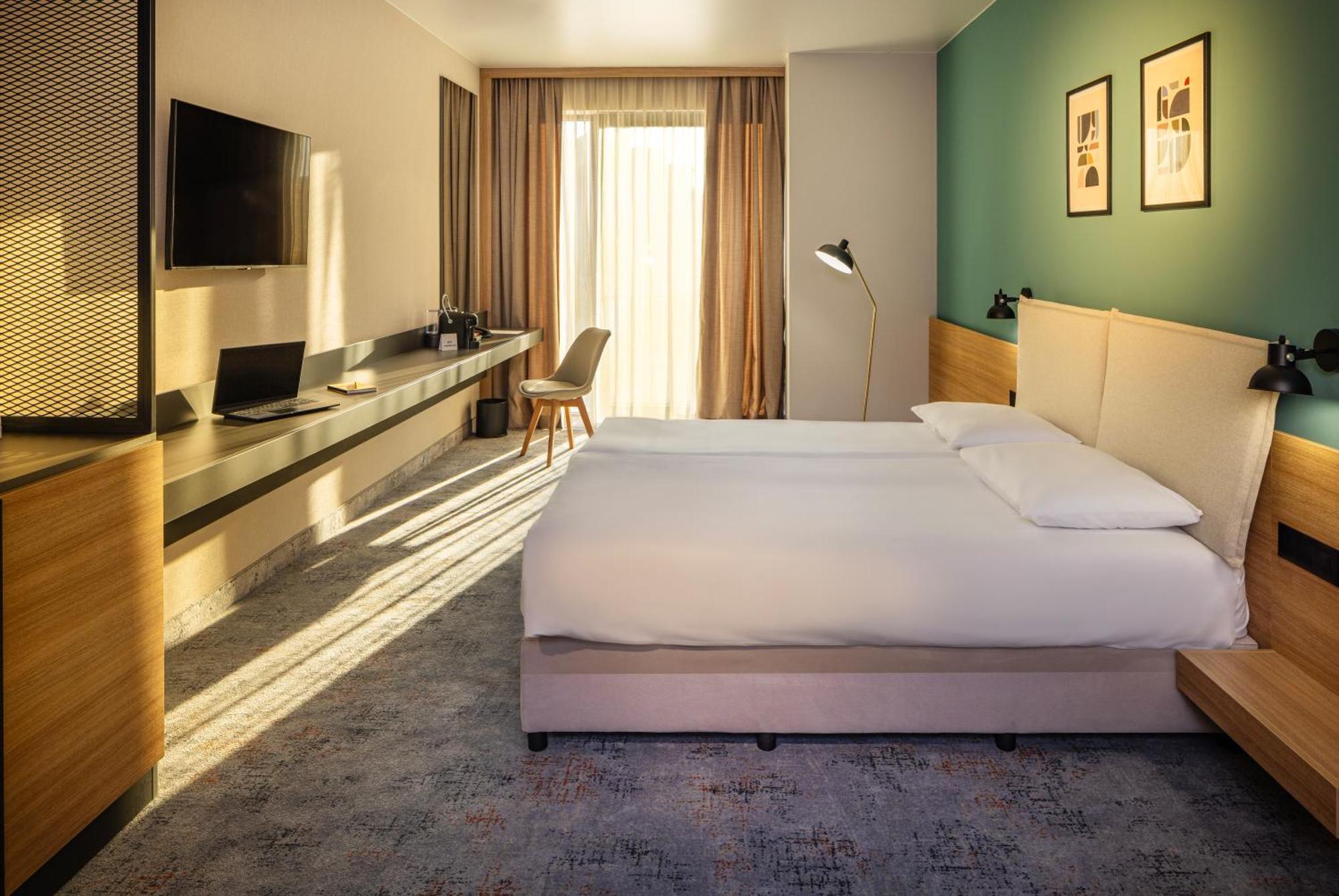 B1 Downtown Hotel Sofia Bagian luar foto