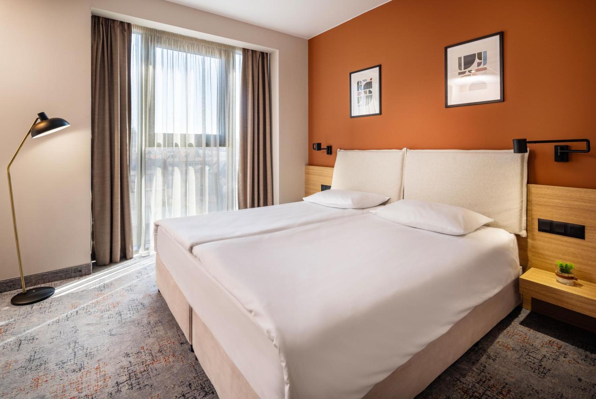 B1 Downtown Hotel Sofia Bagian luar foto